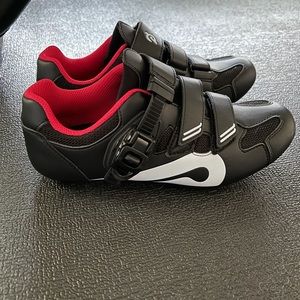Peloton Cycling Shoes Size 8